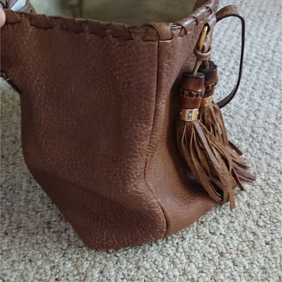 Gucci brown Pebbled Leather Bamboo Tassel tote bag - Picture 2 of 16